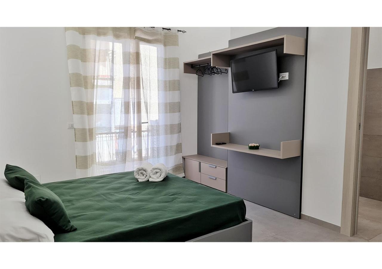 Rosshouse Guest house *